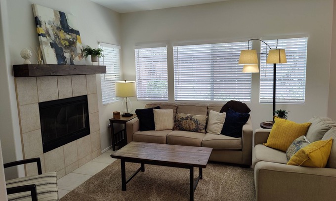 Murrieta Hot Springs Condo | Discover Southern California Wine Country Near the Beach