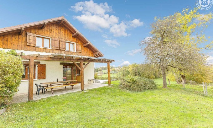 Epersy House | Escape to Tranquility Near Aix-les-Bains and Lac du Bourget
