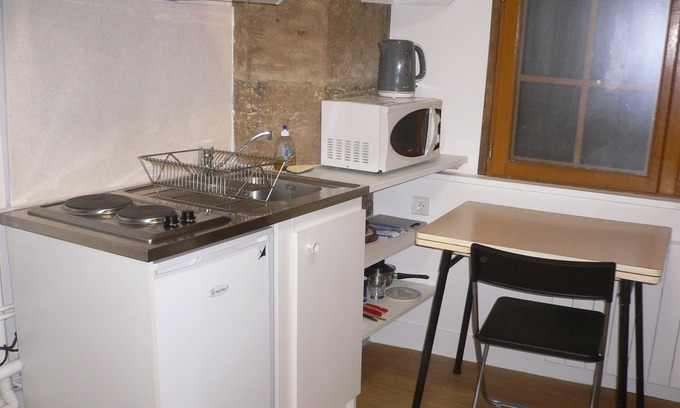 Rouen City Centre Apartment | Discover Comfort in the Heart of Historic Pedestrian Area
