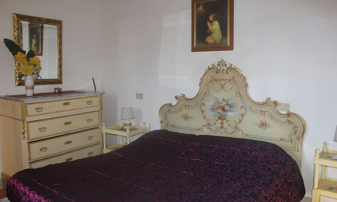 Santarello House | Experience Valdichiana: Historic Tuscan Farmhouse Retreat