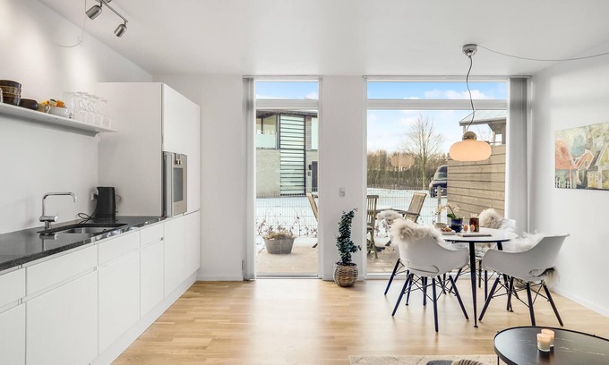 Nimtofte House | Cozy Terraced House in Djursland with Spa & Breakfast