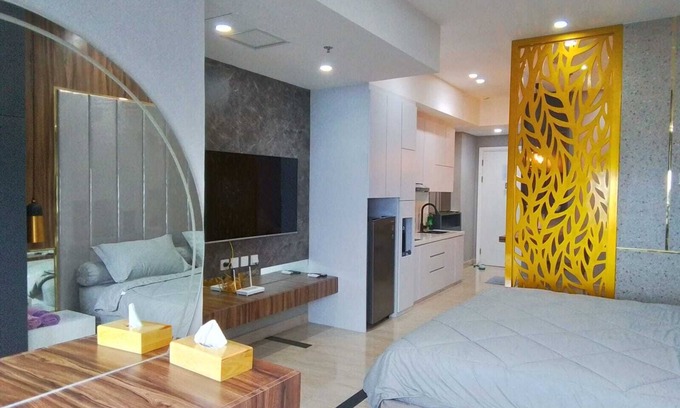 Medan Apartment | Prime Location in Downtown Medan with Pool and Breakfast