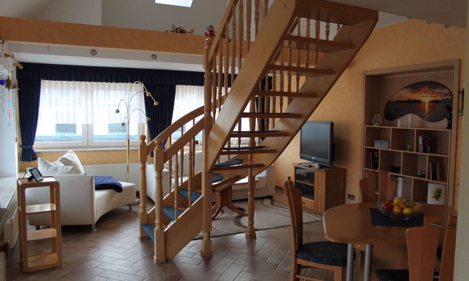 Schwedt/Oder Apartment | Idyllic Retreat in the Heart of National Park with Kitchen