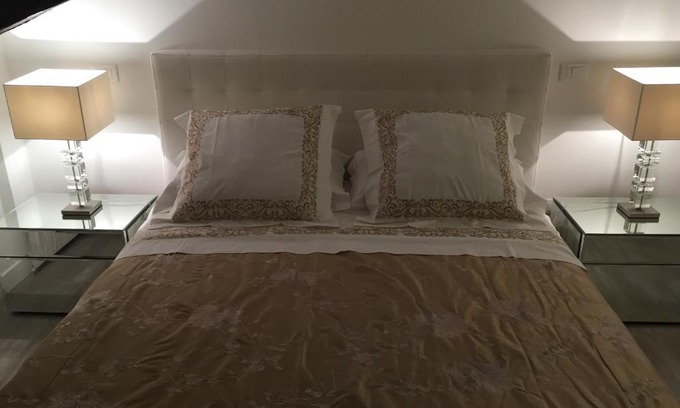 Historic Center Apartment | Explore Un Borgo Nel Centro Storico: Family-Friendly Escape