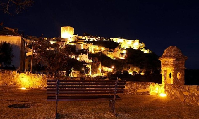 Santa Maria da Devesa Hotel | Relax at INATEL Castelo de Vide: Pool and Spa Retreat