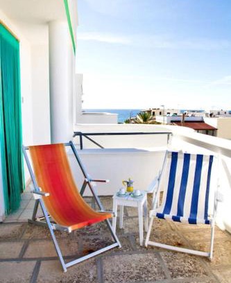 Torre San Giovanni Apartment | Beautiful Seaside Penthouse at Teresa Houses for Families