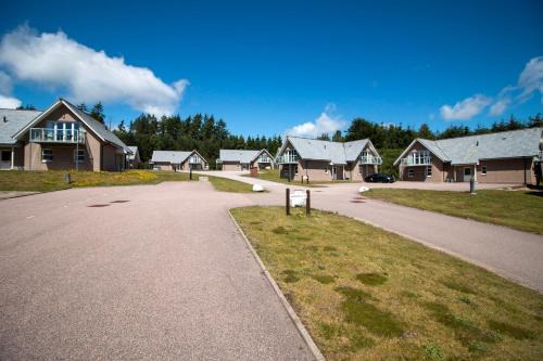 Inchmarlo Villa | Inchmarlo Golf Resort: Spa & Family-Friendly Retreat