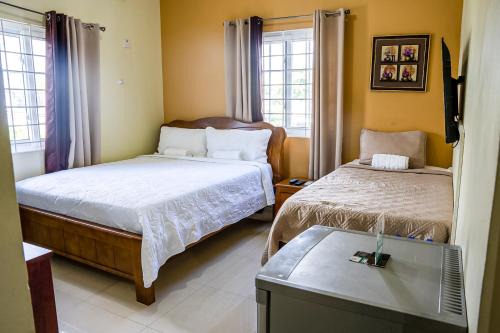 Kingston Bed & Breakfast | Experience Incognito Reggae Rooms with Oceanfront Views