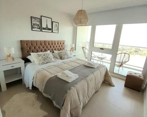 Santa Fe Apartment | Scenic River View Apartment with Pool and Pet-Friendly Options