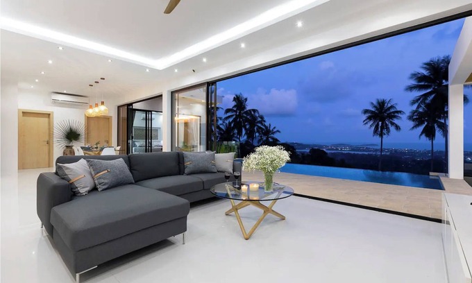 Bophut Villa | INCREDIBLE 4-BEDROOM VILLA WITH SEA VIEW