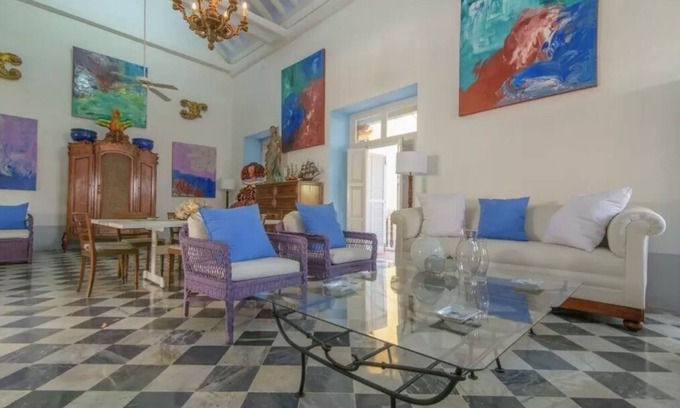 Centro House | Discover Cartagena Splendor in the Historic Old City