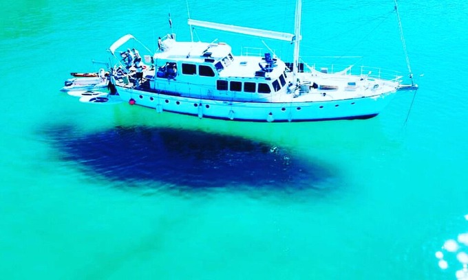 La Paz Boat Rental | Unforgettable Adventures on Our 70' Sailing Cruiser