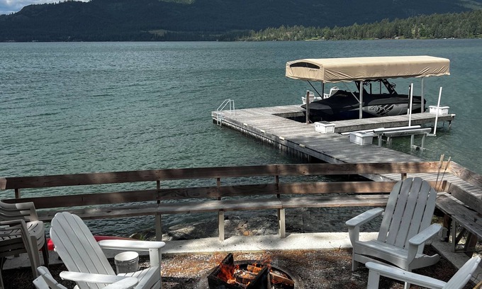 Rollins House | Incredible Flathead Lakefront property
