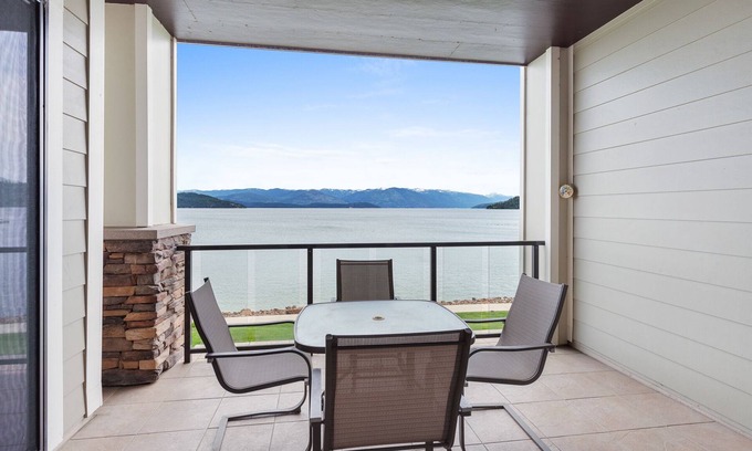 Sandpoint Resort | Stunning 3bd Condo at Seasons Sandpoint with Incredible Views