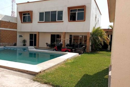 Cocoyoc House | Charming Retreat: Pet-Friendly House with Pool in Cocoyoc