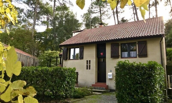 Soorts-Hossegor House | Independant Villa Retreat in a Serene Location, 10/10 Rated