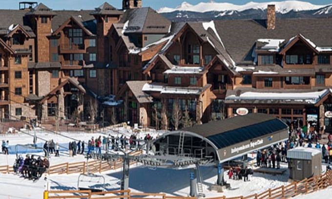 Breckenridge Resort | Independence SuperChair Master Unit with Ocean View & Pool