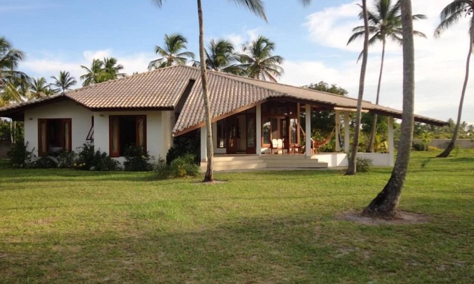 Santa Cruz Cabralia House | Idyllic Beach House with Pool and Ocean Access, Rated 10/10