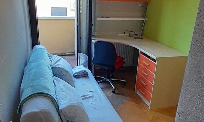 Pinto Bed & Breakfast | Premium Room in Shared House with Spa and Breakfast