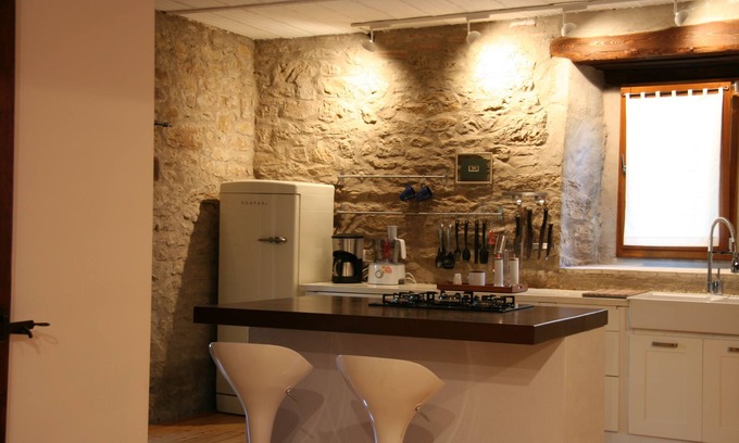 Modigliana Villa | Villa Podere Quartarola: Pet-Friendly Getaway with Pool