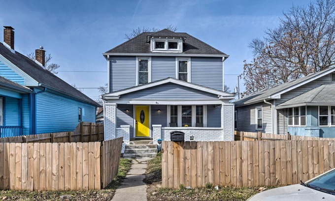 Indianapolis House | Relaxing Indianapolis Home Near Vibrant Fountain Square