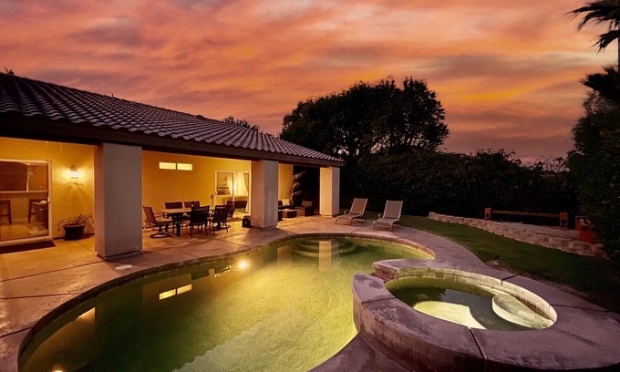 Bermuda Dunes Villa | Indio Villa: Heated Pool, Spa & EV Charger for 8 Guests