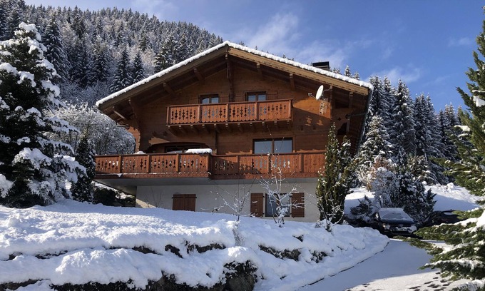 La Cote-d'Arbroz Ski Chalet | Individual chalet, sleeps 12
