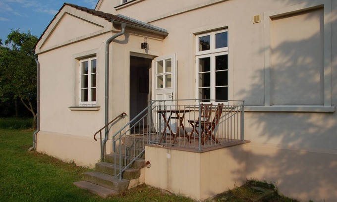 Kalkhorst Apartment | Comfortable Oceanfront Apartment in the Historic Rectory