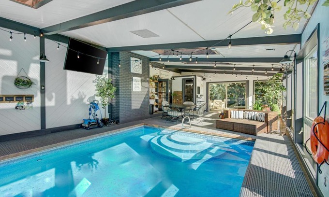 Loveland House | Relaxing Retreat with Indoor Pool and Hot Tub on Golf Course