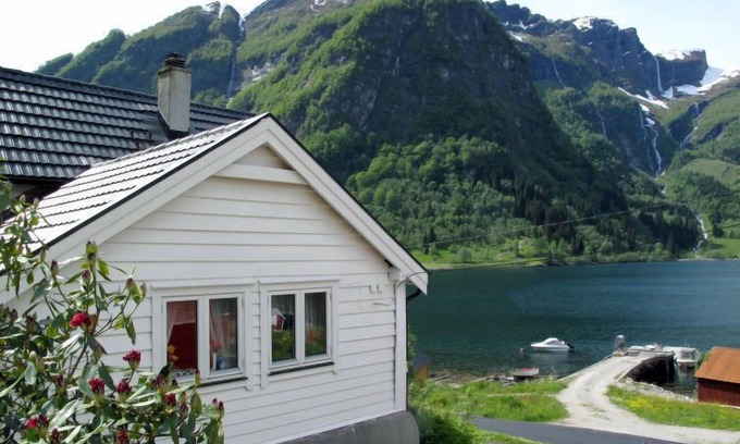Vik House | Indresfjord by Interhome: Guest Rated 9.2 with Spa & Hot Tub