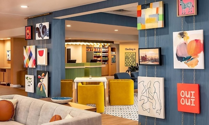Foxboro Hotel | Experience Comfort and Convenience Near Borderland State Park!