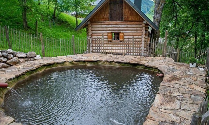 Altmuenster House | Discover Infanglalm "Traunsee" with Family-Friendly Amenities