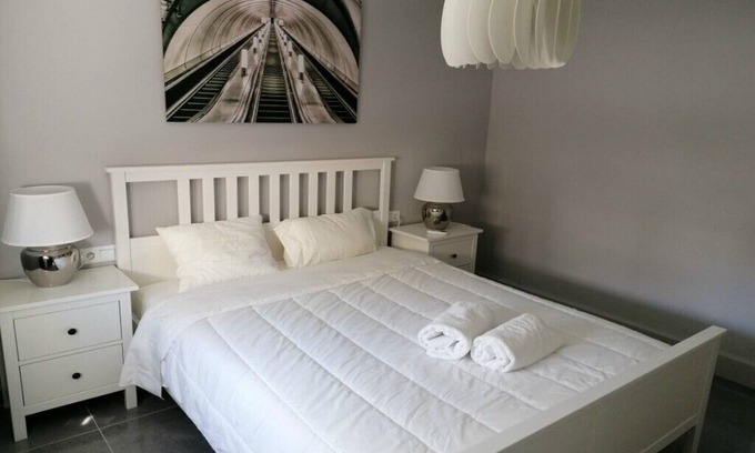 El Ejido Apartment | Discover Infostays Campus Apartment with Spa and Breakfast