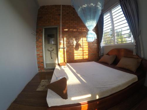 Koh Rong Sanloem House | Budget-Friendly ING ING GUESTHOUSE - Child Friendly Stay