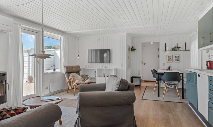 Pandrup House | Ingomar: Oceanfront Paradise with Spa and Family-Friendly Perks