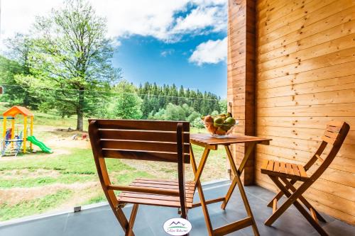 Bakuriani Apartment | Pet-Friendly InkInn Bakuriani with Pool and Ocean View