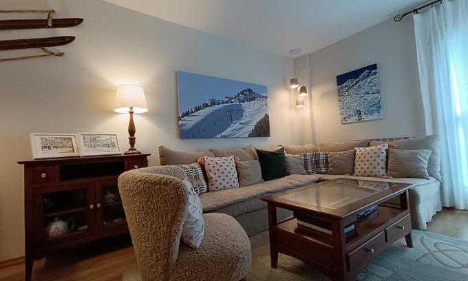Cerler Apartment | Scenic Inmocyma Cerler with Panoramic Views & Family Amenities