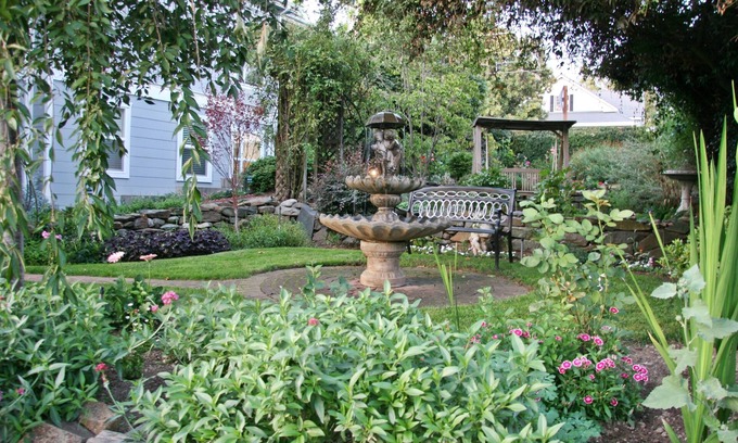 Sutter Creek Bed & Breakfast | Guest Rated: 9.8 at Inn at 161 - Family-Friendly Comfort