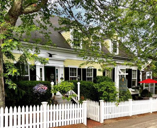 Provincetown Hotel | Ocean View Retreat at Inn at Cook Street - 4-Star Rated