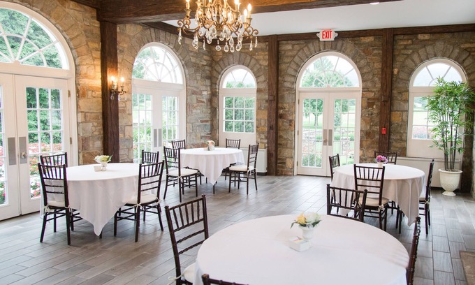 Haymarket Bed & Breakfast | Eco-Friendly Inn at Evergreen with Pool & Breakfast Included