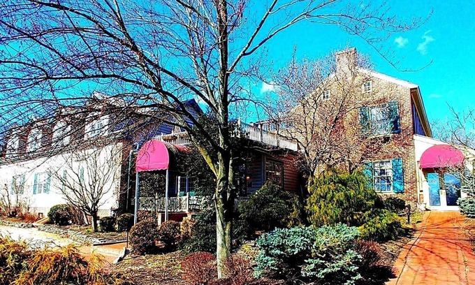 Gettysburg Hotel | Discover Inn At Herr Ridge: Rated 9.4, Pool & Spa Amenities