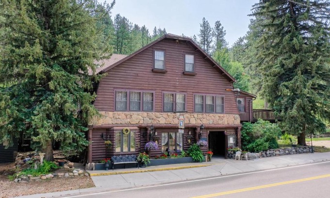 Glen Haven Bed & Breakfast | Experience Comfort at the Inn of Glen Haven - Rated 9/10