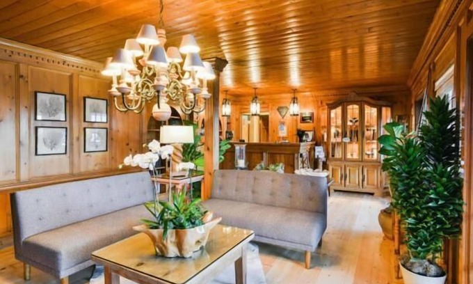 Summerland House | Experience Relaxation at Inn on Summer Hill - 4 Star Stay