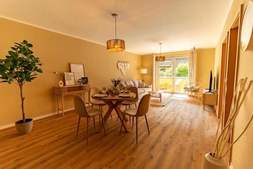 Suedvorstadt Apartment | Central Appartement with Garden - Rated 9.1/10, Pet Friendly