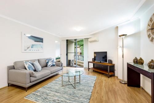 Pyrmont Apartment | Tranquil Inner City Retreat with Private Pool in Pyrmont