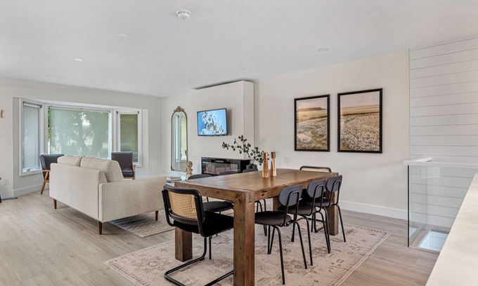 Haysboro House | InnerCity Retreat with BBQ, Poker & Family Amenities