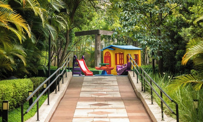 Higienopolis Hotel | Elegant São Paulo Higienópolis by Meliá with Pool & Spa