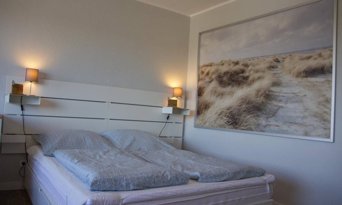 Fehmarn Apartment | Inselblume 29: Ideal Family Retreat by the Marina