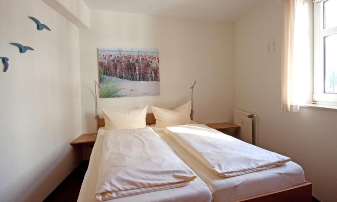 Juist Apartment | Inselresidenz Strandburg: Ocean View & Private Pool Retreat