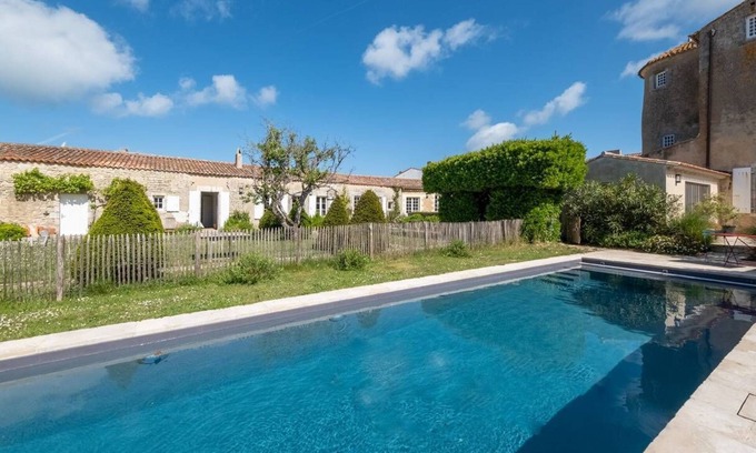 Ars-en-Re House | Unique Monument Stay with Heated Pool and Ocean Views